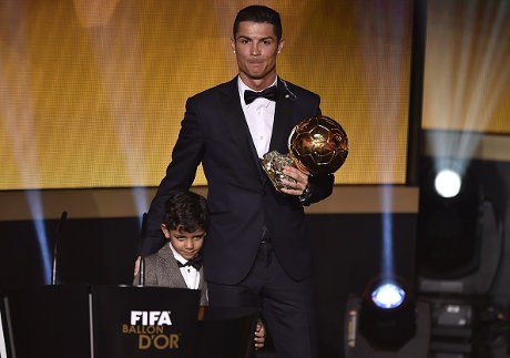 Siapa Saja yang Memilih Ronaldo Jadi Pemenang Ballon dOr? Siapa Saja yang Memilih Ronaldo Jadi Pemenang Ballon dOr?