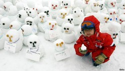 Ulama Saudi Larang Warga Bikin Manusia Salju