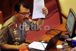 Menanti Kejutan dari Jokowi Terkait Status Pencalonan Komjen Budi Gunawan
