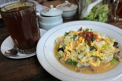 Wisata Kuliner di Bandung, Wajib Coba Bakmi Jogja Bengawan