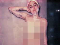 Ini Foto Paling Syur Miley Cyrus?