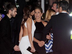 Selena Gomez Dikabarkan Pacari DJ Zedd