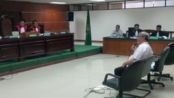 Singgung Foto Palsu Samad, Akil Mochtar Diingatkan Hakim Tipikor