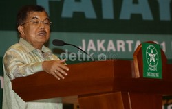Samad Sebut Komjen Budi akan Ditahan, JK: Masa Budi Mau Lari