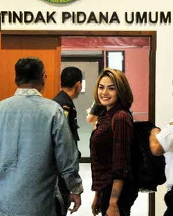 Jaksa Tak Ingkar Janji, Akhirnya Jebloskan Nikita Mirzani ke Bui