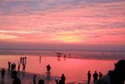 Pantai Aneh di India, Hilang Dua Kali Sehari