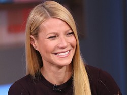 Gwyneth Paltrow Restui Chris Martin dan Jennifer Lawrence Pacaran