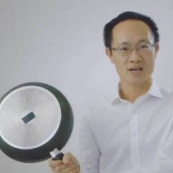 Xiaomi Ledek iPhone 6 Plus Pakai Wajan