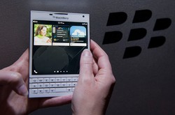 Pemburu BlackBerry: dari Samsung Sampai Facebook