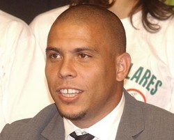 Ronaldo Siap Kembali Merumput di Amerika Serikat