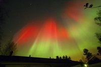 Cahaya Aurora yang Menakjubkan
