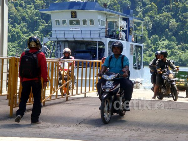 Jelang Eksekusi, Dermaga Wijayapura Normal