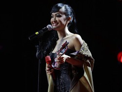 Jupe Dijodohkan dengan Ustad?