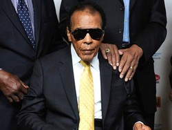 Muhammad Ali Dilarikan ke Rumah Sakit Setelah Ditemukan Tak Bergerak