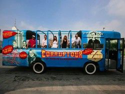 Para Koruptor di Indonesia Harusnya Dipermalukan Seperti Ini