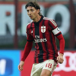 Montolivo Nilai Posisi Milan di Klasemen Saat Ini Sudah Tepat
