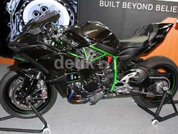 Kawasaki Produksi Ninja H2 dan H2R 15 Unit/Hari