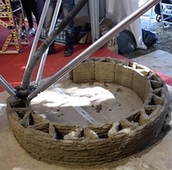 Printer 3D Bisa Bikin Rumah Dari Lumpur