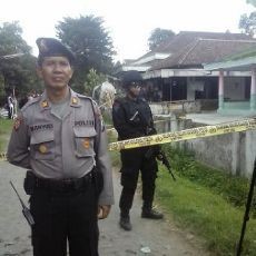 Terduga Teroris Ditembak di Kediri Dimakamkan