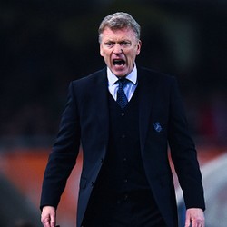 Buntut Kartu Merah, Moyes Dihukum Dua Pertandingan