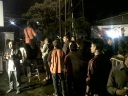 Penasaran dengan Eksekusi Mati, Warga Cilacap Padati Dermaga Wijayapura