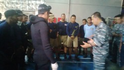 Doa Penyelam Sebelum Cari Bodi QZ8501: Ya Allah, Berikan Cuaca yang Bagus