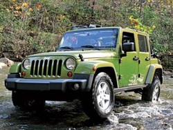 Jeep Berniat Kembangkan Wrangler Hybrid