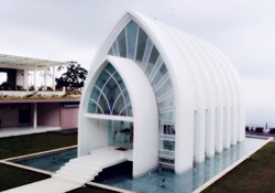 White Chapel, Tempat Romantis di Semarang