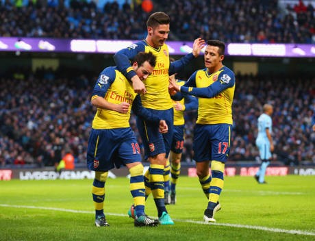 Arsenal Kalahkan City 2-0 di Etihad