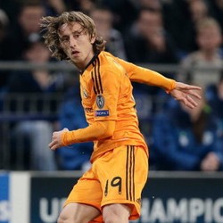 Modric Butuh Sebulan Lagi untuk Kembali
