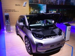 Pembeli Berjubel, BMW Pangkas Poduksi i3 dan Genjot i8