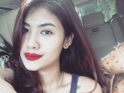 Della Curhat Dicap Oplas Hingga Tak Dipercaya Sebagai Adik Jupe