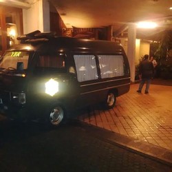 Jenazah Bob Sadino Disemayamkan di Cirendeu, Dimakamkan Besok di Jeruk Purut