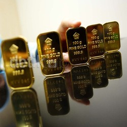 Harga Lompat Rp 30.000/Gram, Emas Batangan Antam Laris Manis 300 Kg