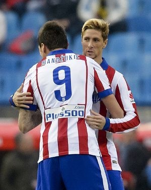 Simeone Senang dengan Performa Torres-Mandzukic