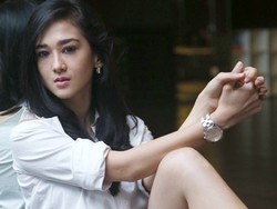 Natasha Ratulangi, Si Cantik dari Bioskop Indonesia Trans TV