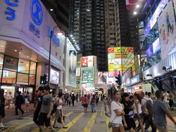 Belanja Gila Seharian di Hong Kong, Ini Caranya!