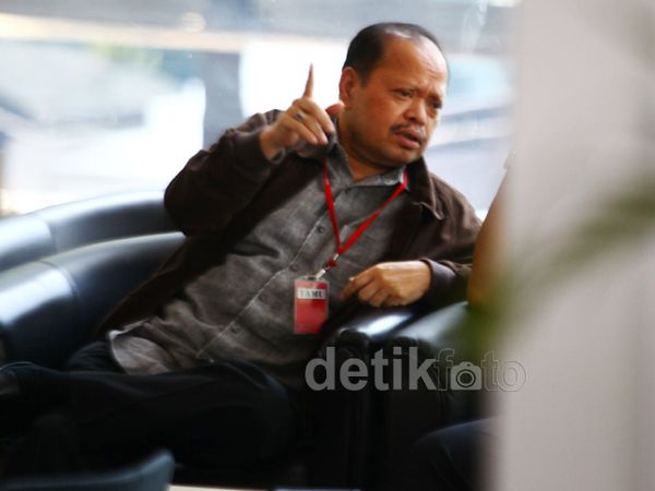 Sutan Bhatoegana Kembali Diperiksa KPK