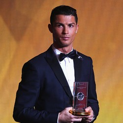 Zidane: Ronaldo Bisa Menangi Lebih Banyak Ballon dOr dari Messi
