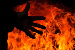 Fenomena Bocah Terbakar Secara Spontan di India Diragukan oleh Dokter