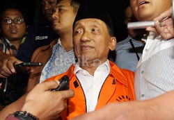 KPK Sita Uang Lebih dari Rp 100 M dari Rekening Fuad Amin