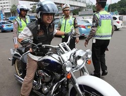 Pemotor Moge Harley yang Ngerjain Polisi Bisa Dikenakan Pasal Melawan Petugas