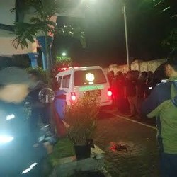 Kerabat Korban Tewas Tabrakan Maut di Pondok Indah Datangi RS Fatmawati