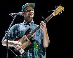 Artist of the Day: Mac DeMarco: Anak Emas Indie Rock yang Vulgar