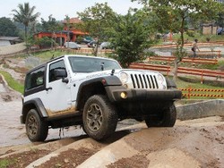 Wrangler 3.600 cc dan 3.000 cc Beda Harganya Sampai Rp 70 Juta