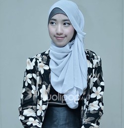 6 Tips Berbusana yang Perlu Diperhatikan Hijabers Sebelum Interview Kerja