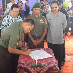 Jokowi Ingin RI Swasembada Beras Dalam 3 Tahun, TNI Siapkan Pasukan