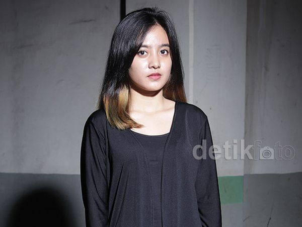 Cantik tapi Garang, Vokalis Baru Killing Me Inside