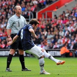 Kalahkan Beckham & Ronaldo, Juan Mata Eksekutor Tendangan Bebas Terbaik di Premier League