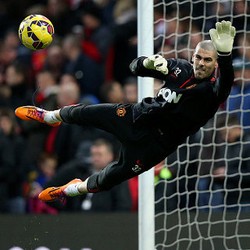 Valdes Berpeluang Lakukan Debut di Piala FA